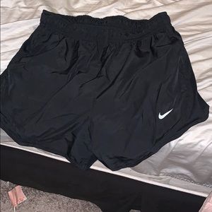 Black nike shorts